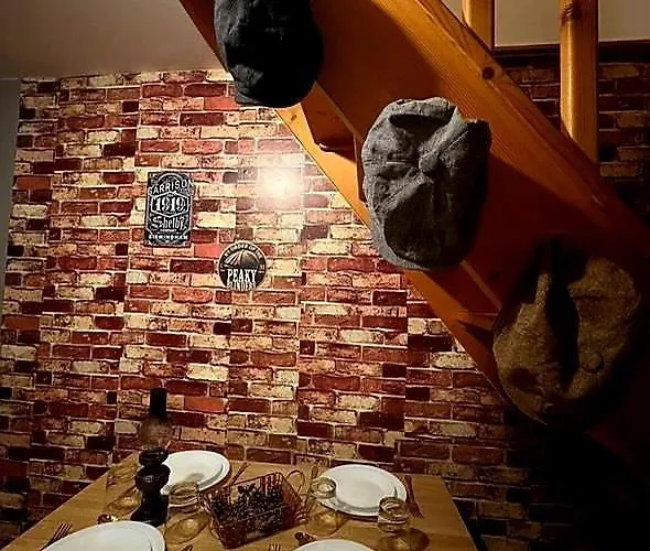 Thegarrisonloft * Caen